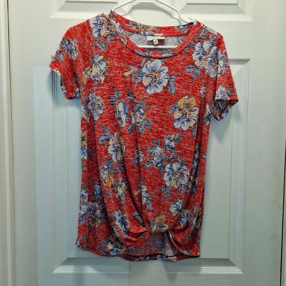 EUC Women's Short Sleeved Top Studio B by Bobeau
